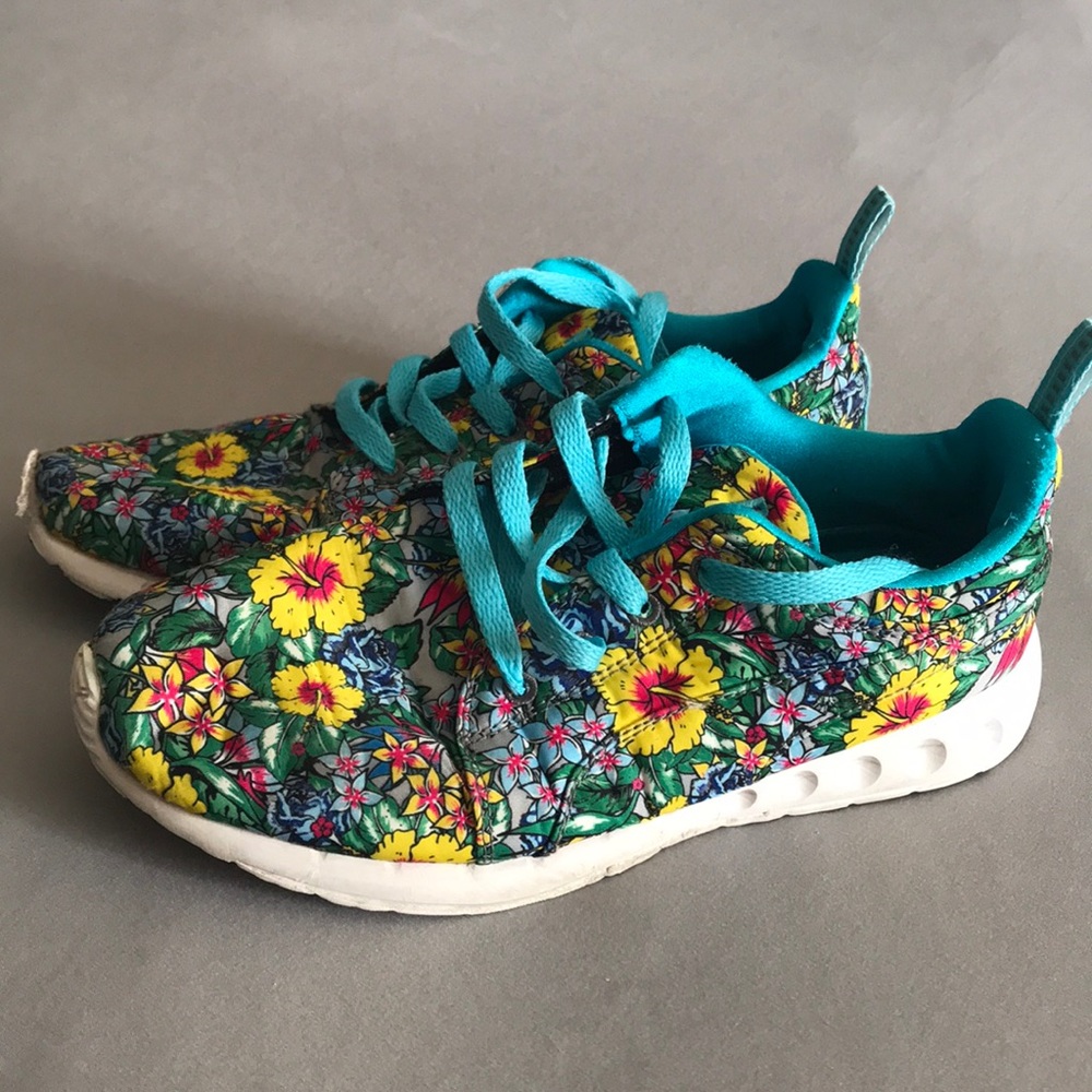 Puma shoes